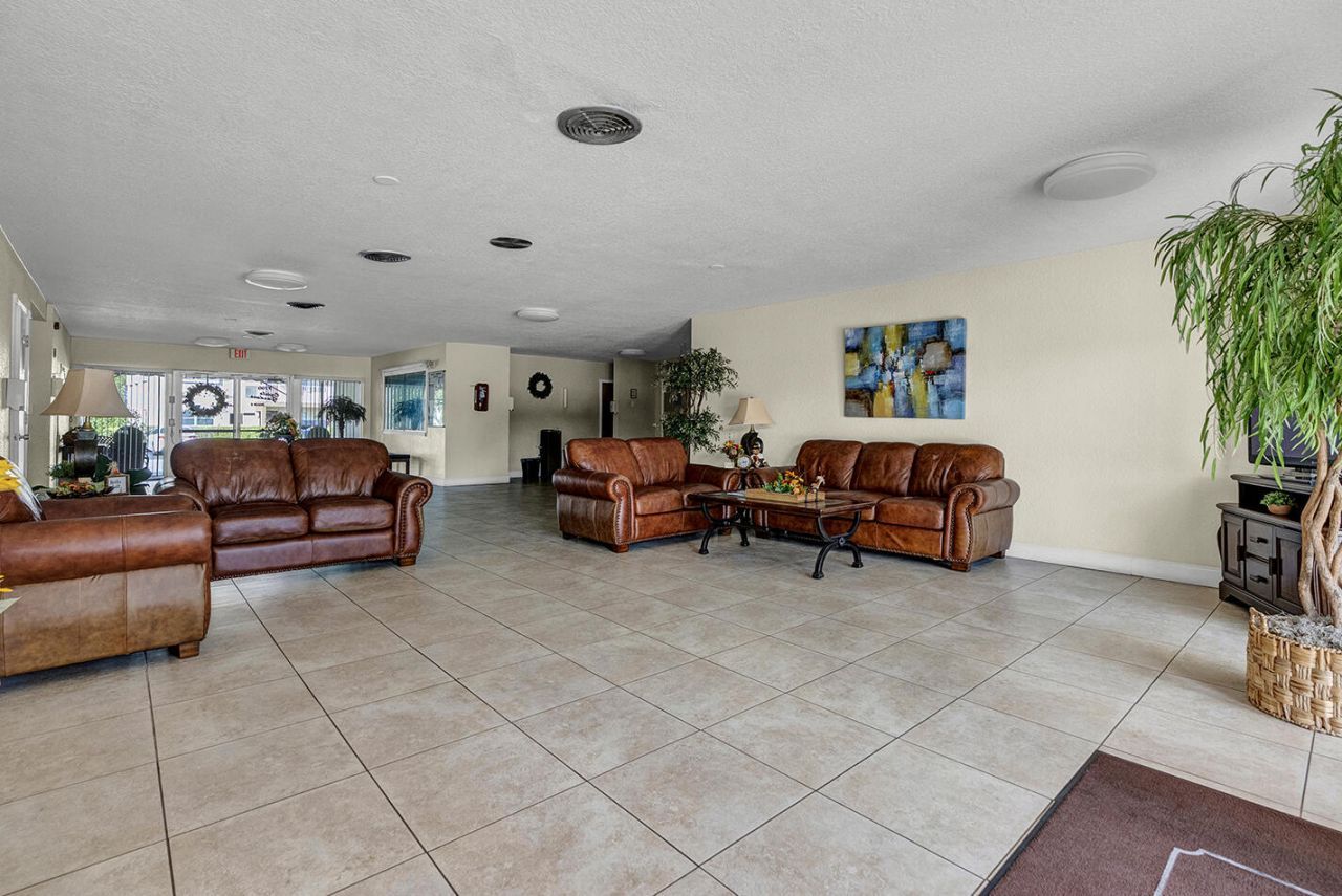 7855 NW 5th Court, Unit 203, Margate, FL 33063 Photo