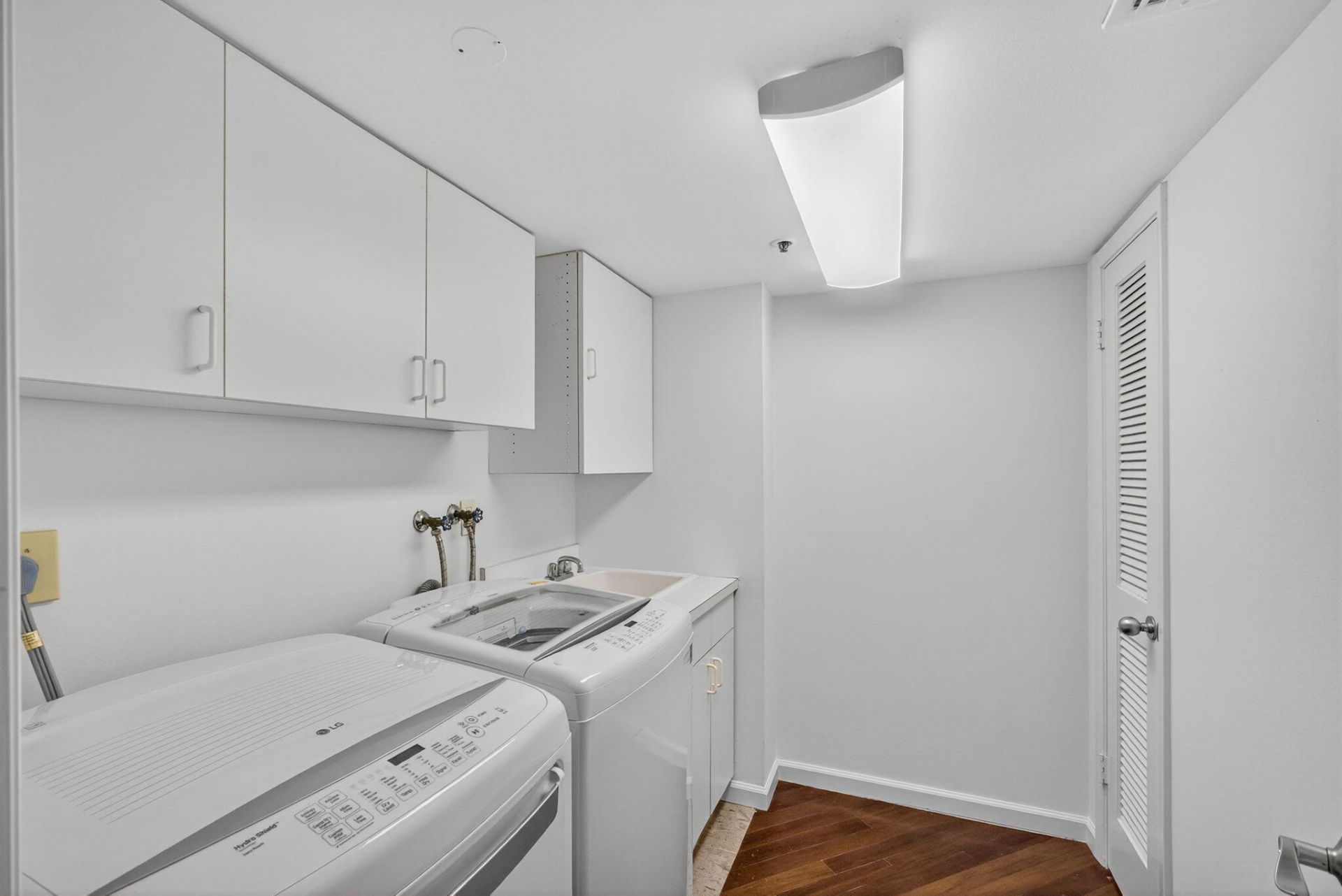 5280 N Ocean Drive, Unit 14-D, Riviera Beach, FL 33404 Photo