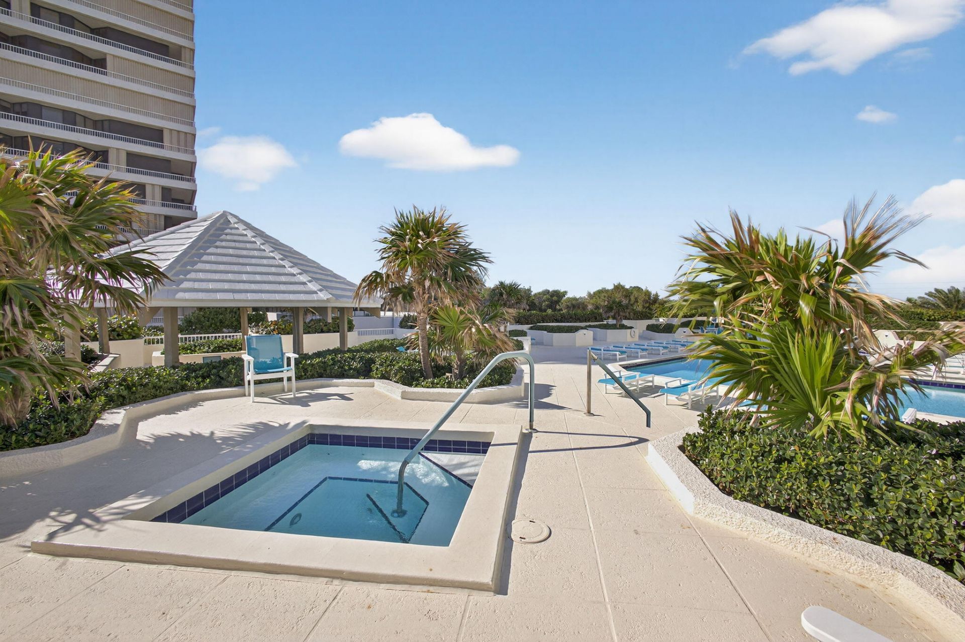 5280 N Ocean Drive, Unit 14-D, Riviera Beach, FL 33404 Photo