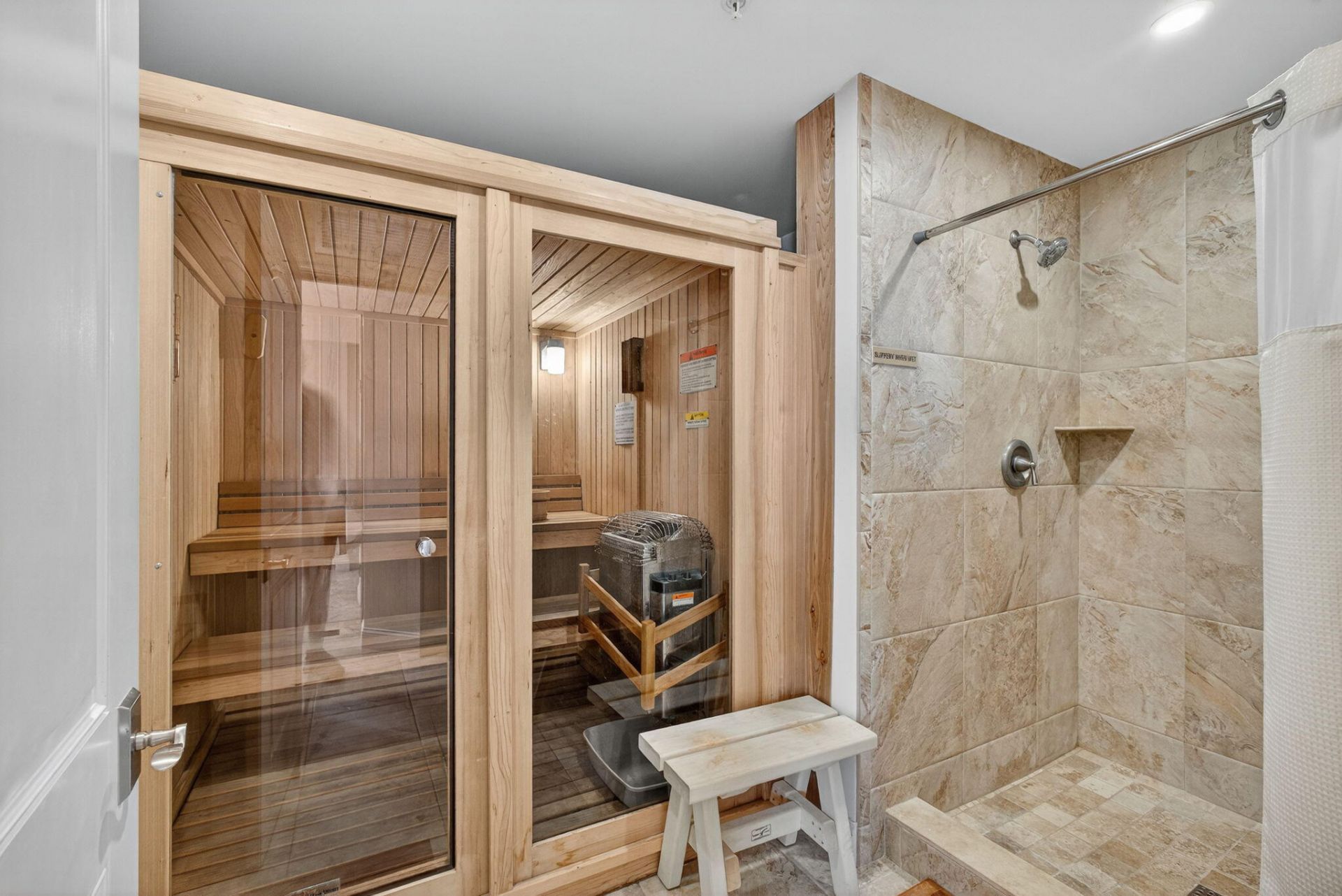 5280 N Ocean Drive, Unit 14-D, Riviera Beach, FL 33404 Photo