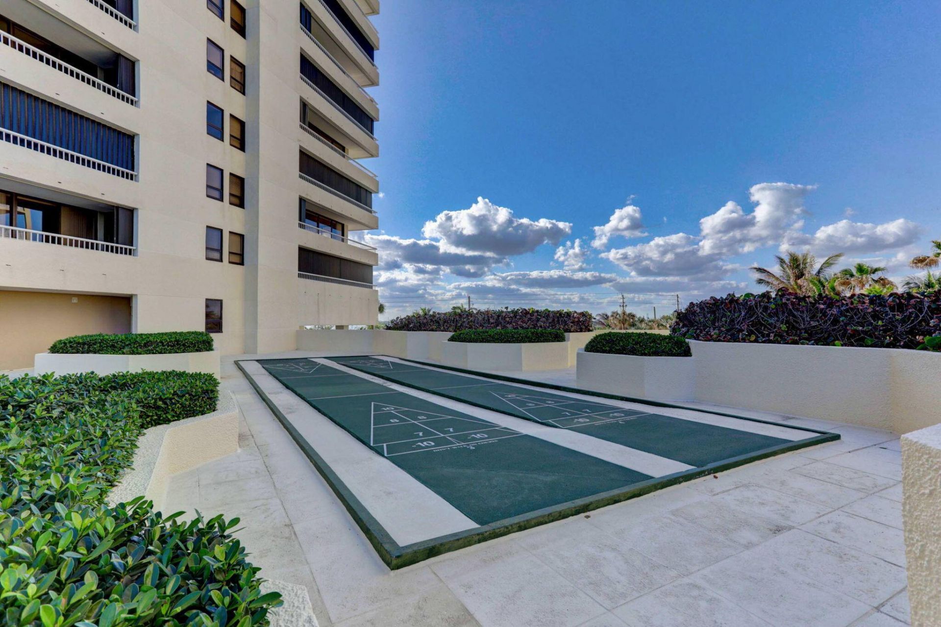 5280 N Ocean Drive, Unit 14-D, Riviera Beach, FL 33404 Photo