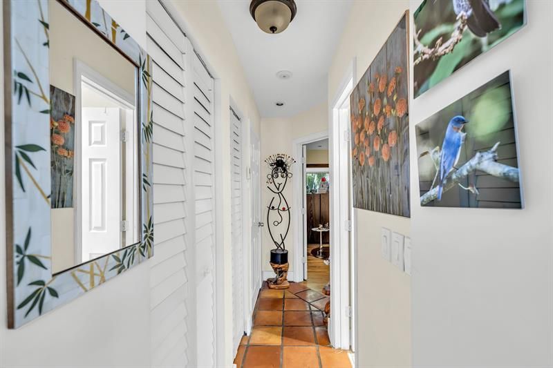 980 SW 70th Avenue, Plantation, FL 33317 Photo