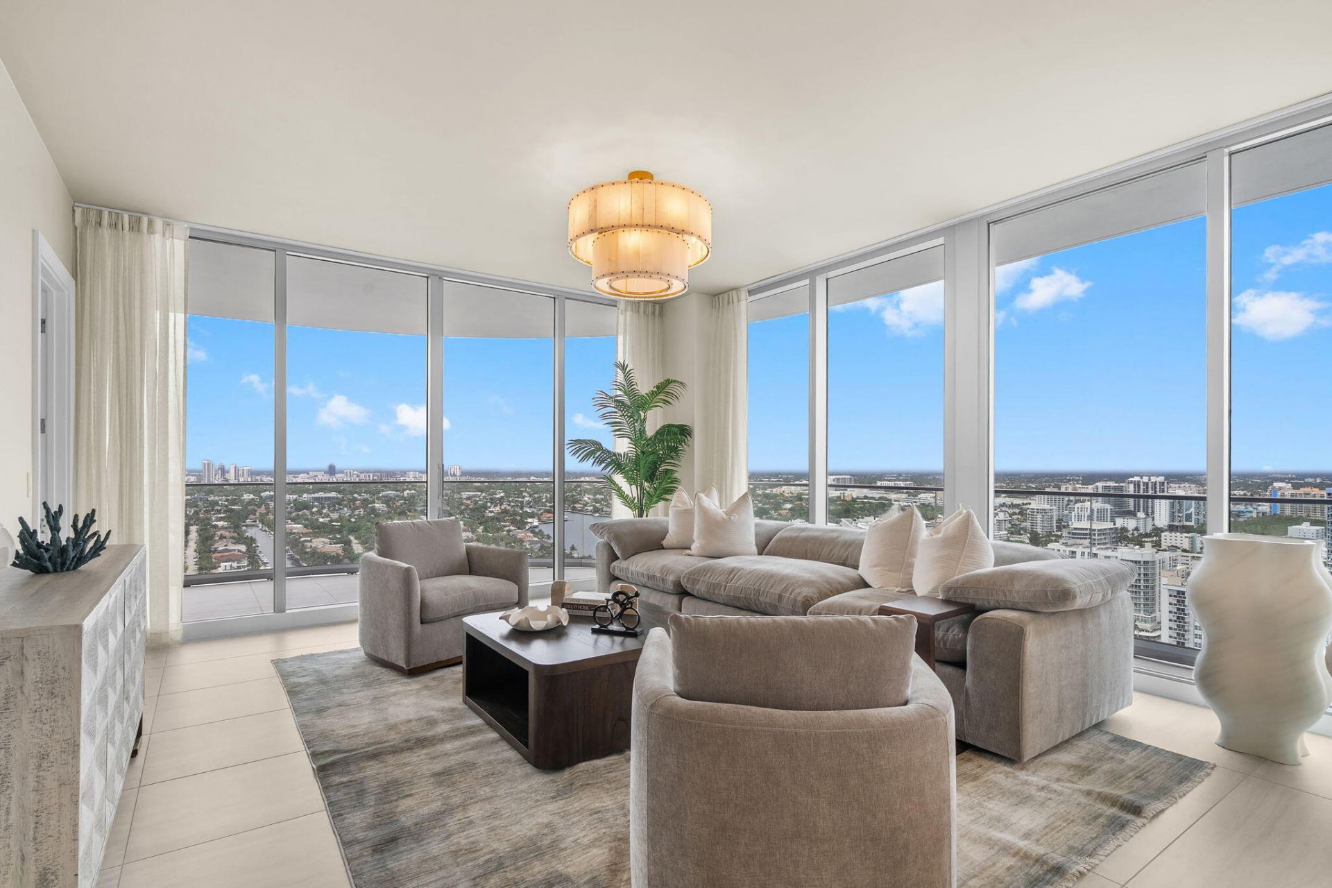 151 N Seabreeze Boulevard, Unit 2503-e, Fort Lauderdale, FL 33304 Photo