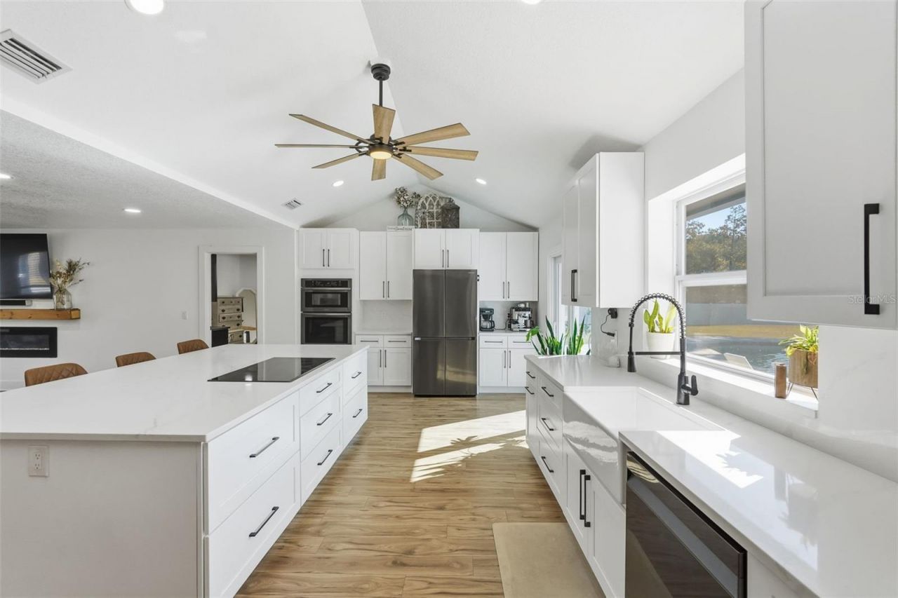 6370 90th Avenue N, Pinellas Park, FL 33782 Photo