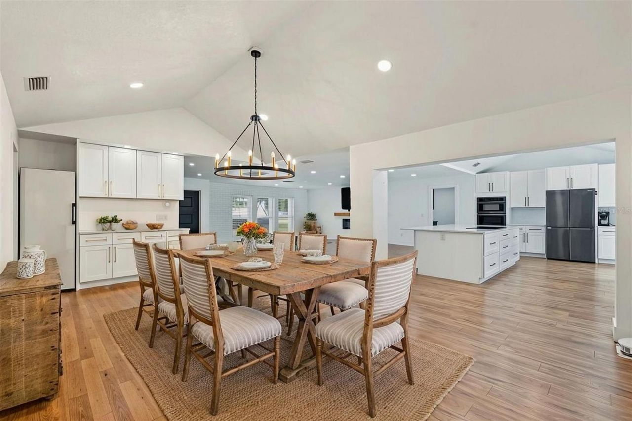 6370 90th Avenue N, Pinellas Park, FL 33782 Photo