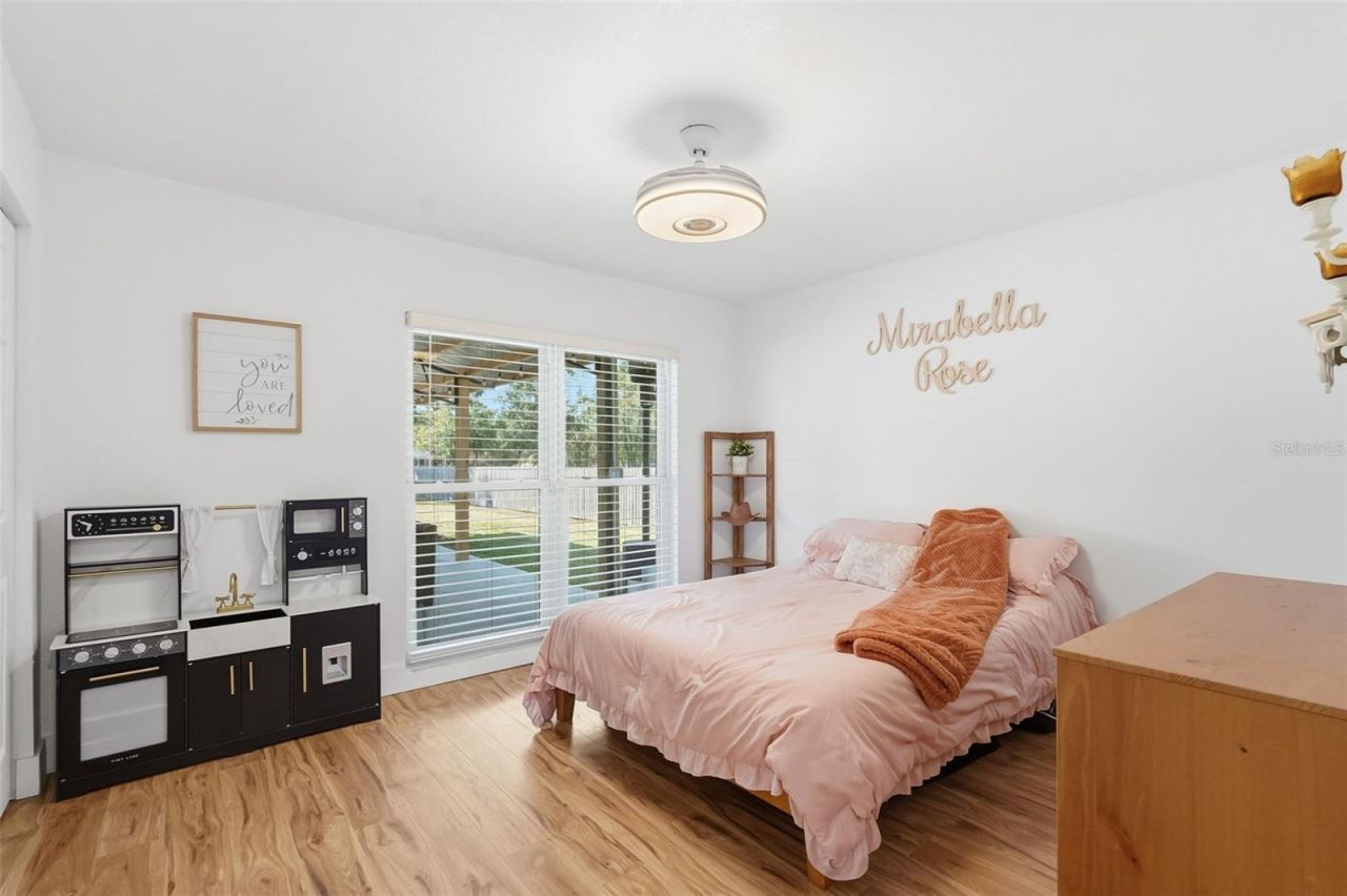 6370 90th Avenue N, Pinellas Park, FL 33782 Photo