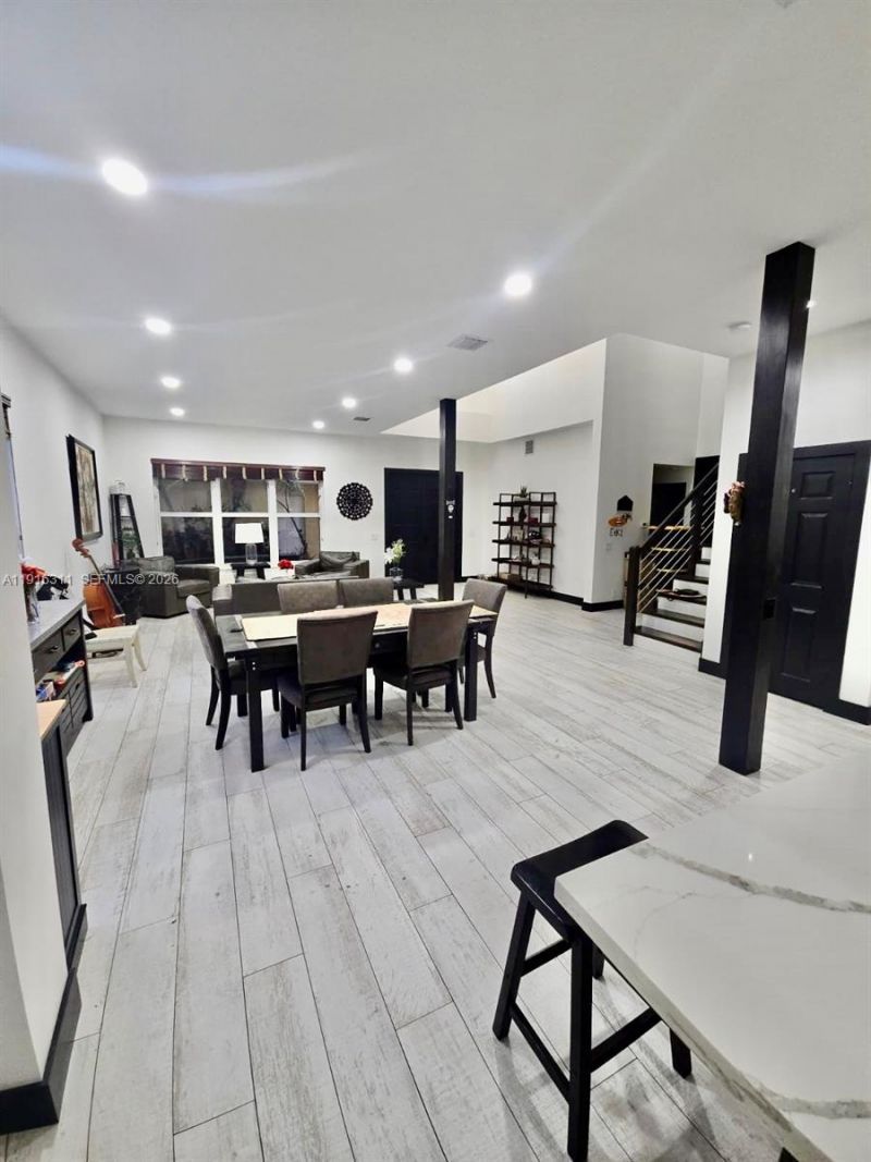 2019 Harbor View Cir, Weston, FL 33327 Photo