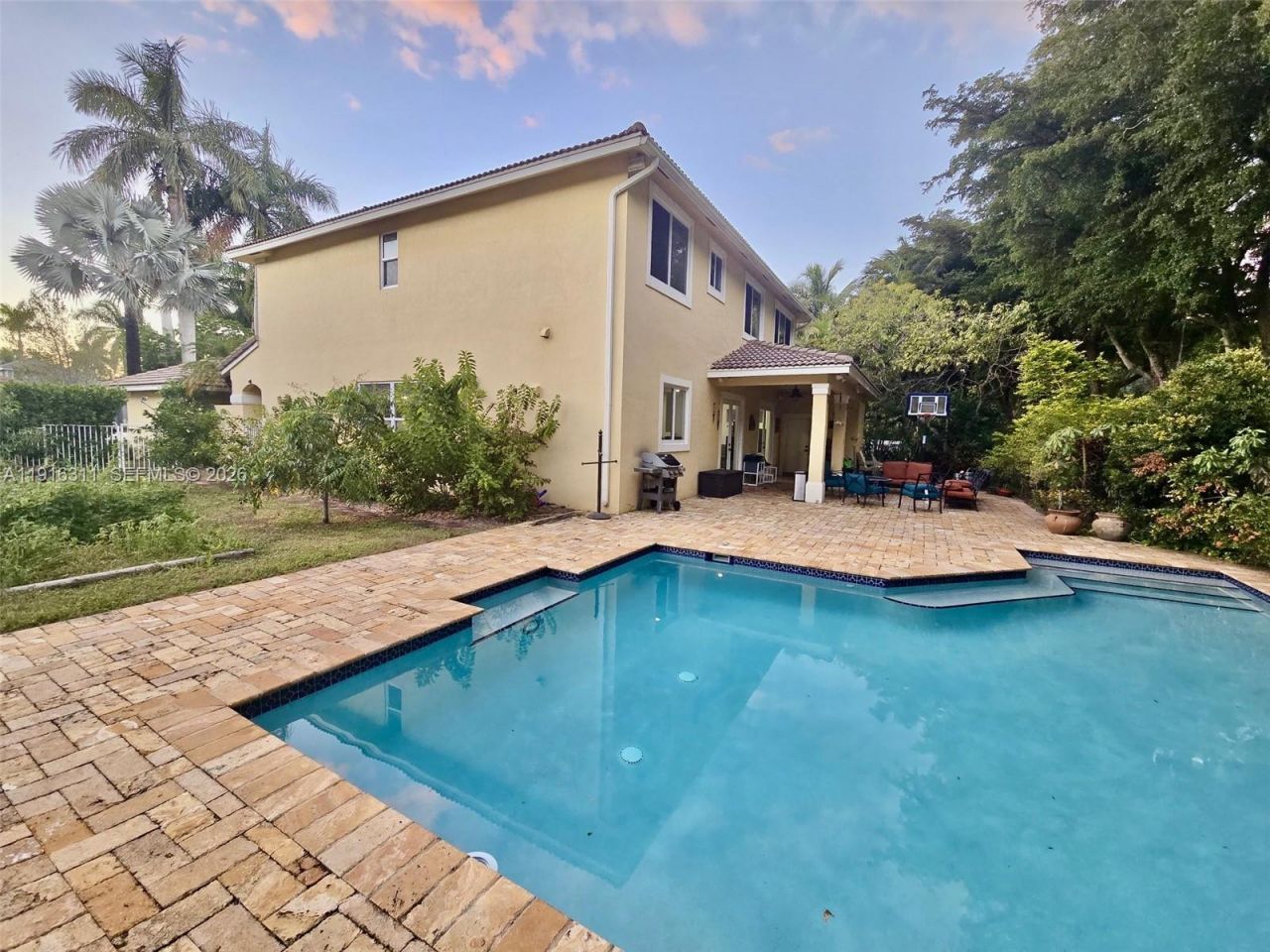 2019 Harbor View Cir, Weston, FL 33327 Photo