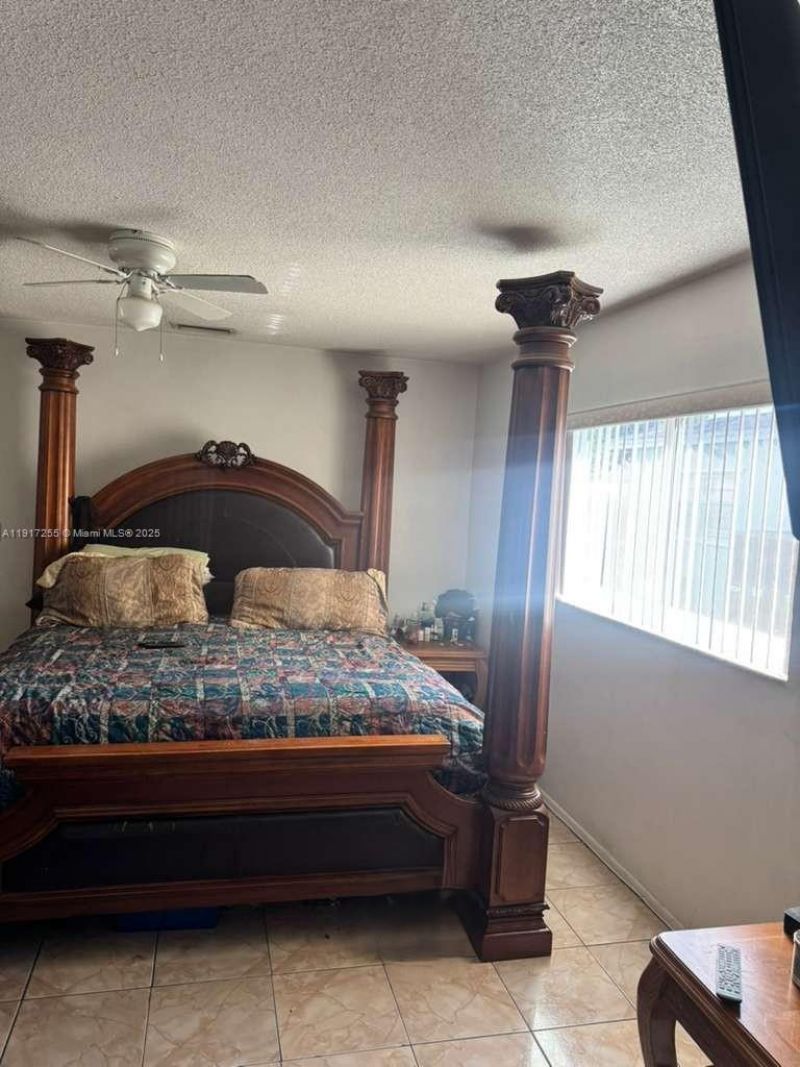 820 SW 49th Ter, Margate, FL 33068 Photo