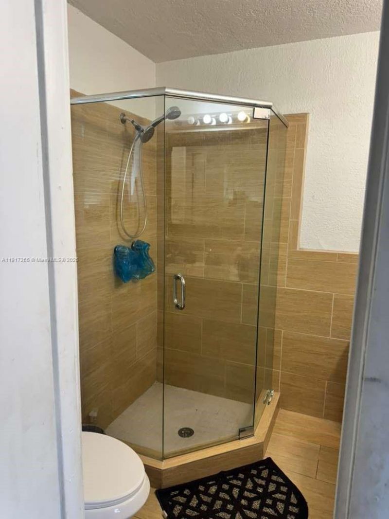 820 SW 49th Ter, Margate, FL 33068 Photo