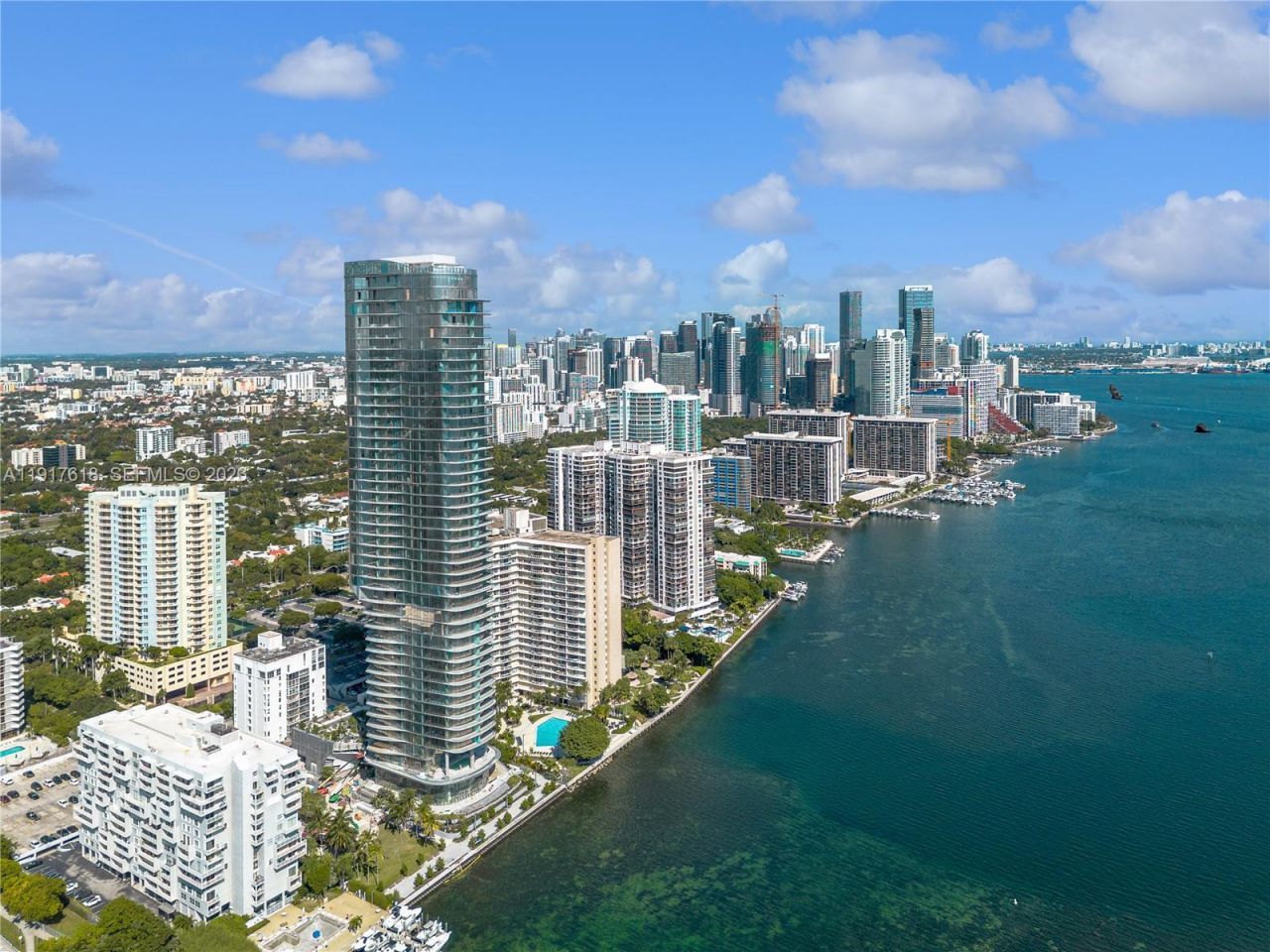 145 SE 25th Rd, Unit 1003, Miami, FL 33129 Photo