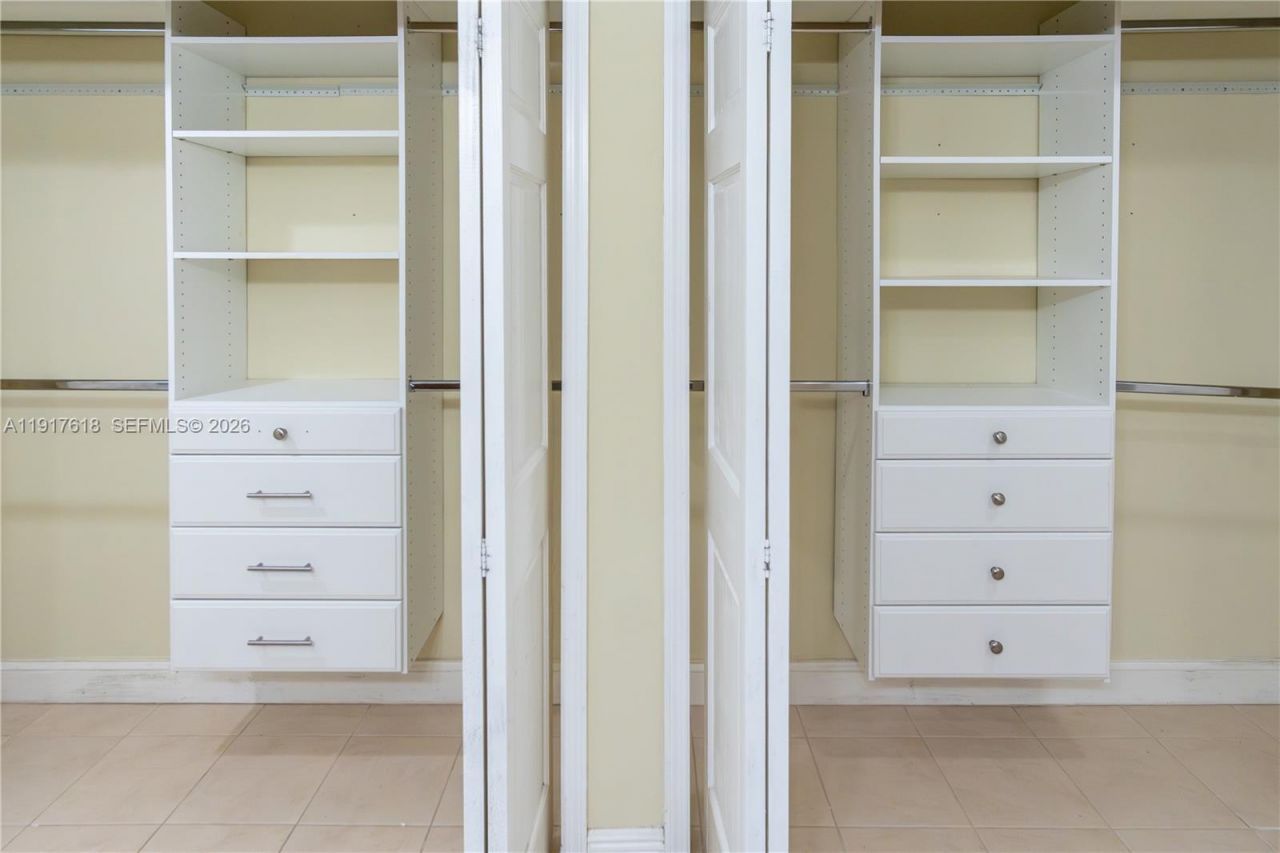 145 SE 25th Rd, Unit 1003, Miami, FL 33129 Photo