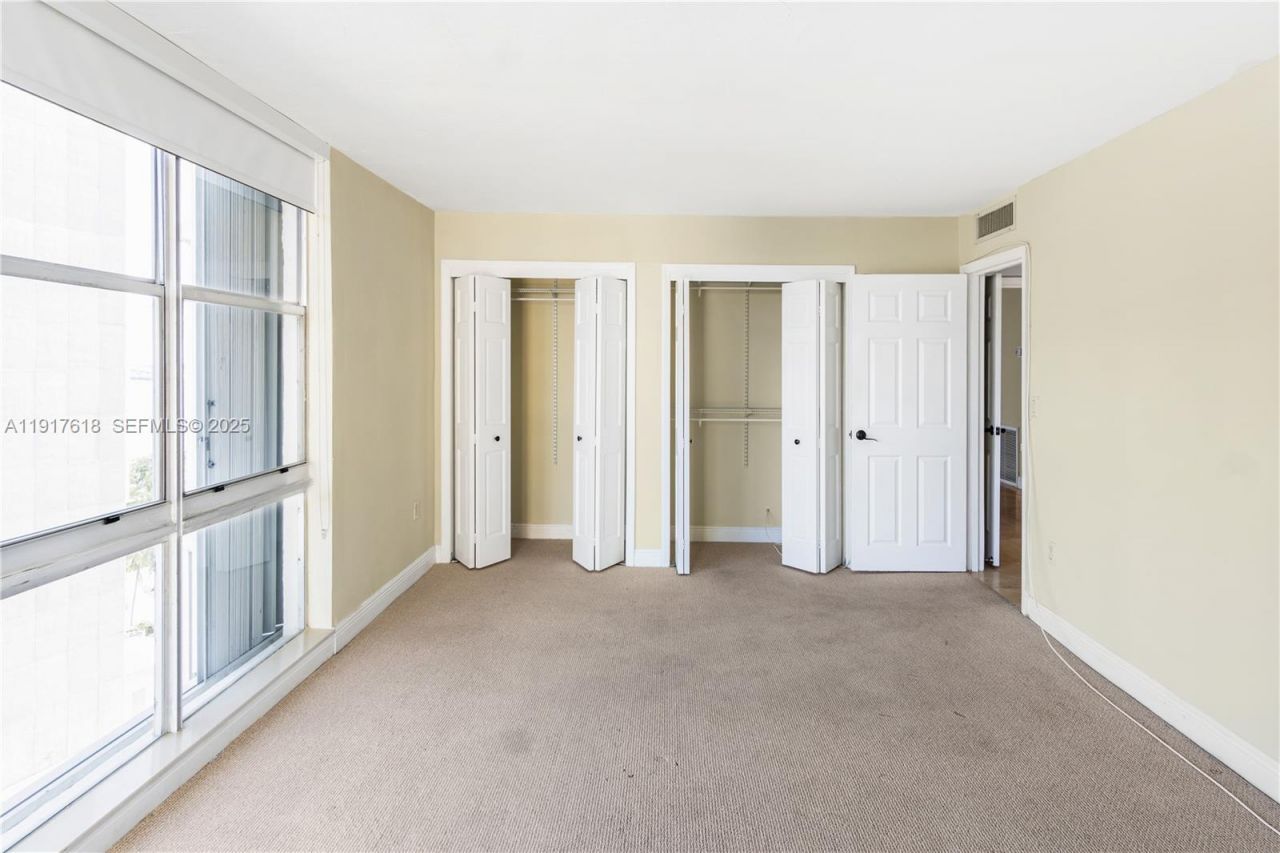 145 SE 25th Rd, Unit 1003, Miami, FL 33129 Photo