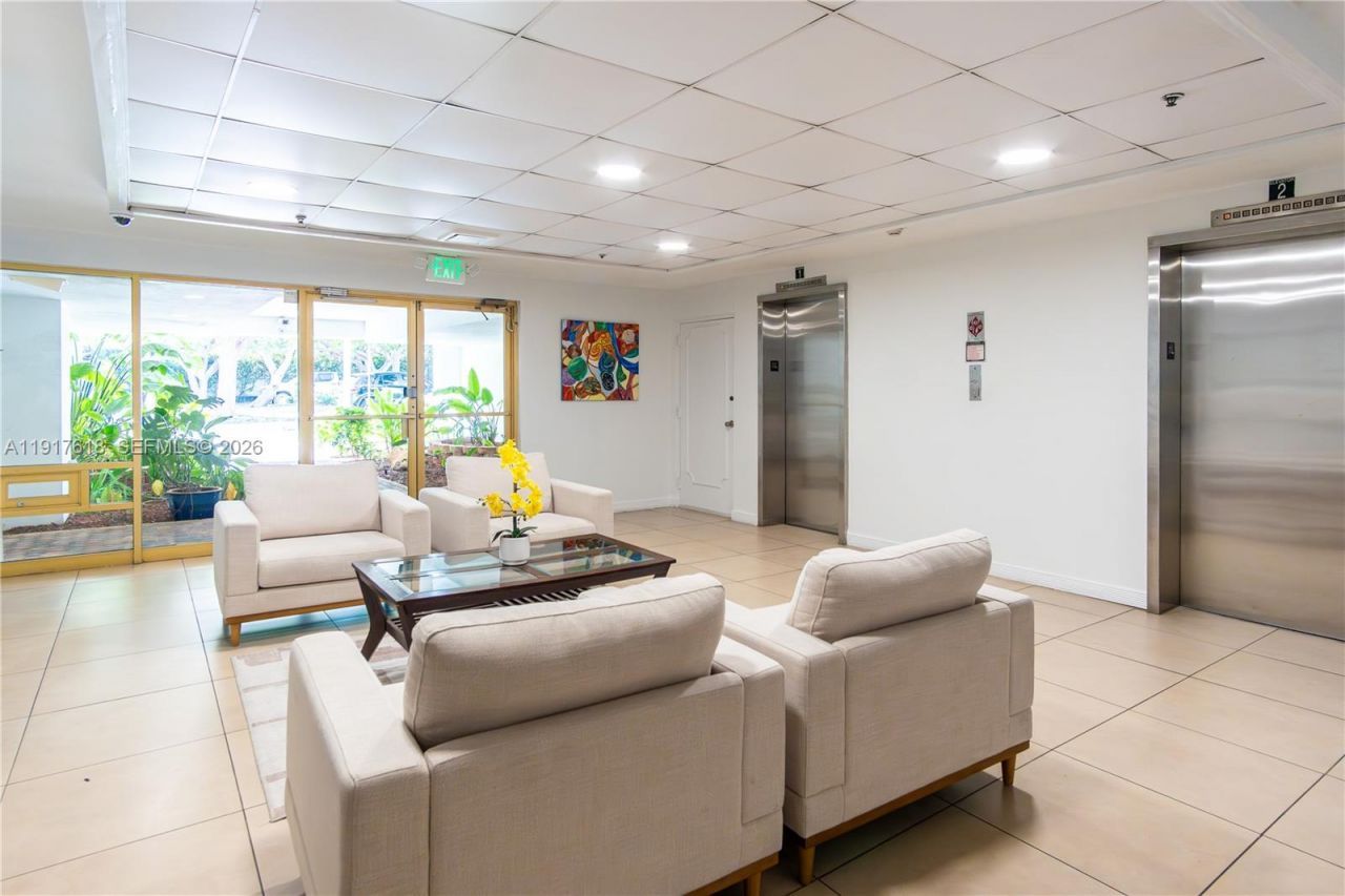 145 SE 25th Rd, Unit 1003, Miami, FL 33129 Photo