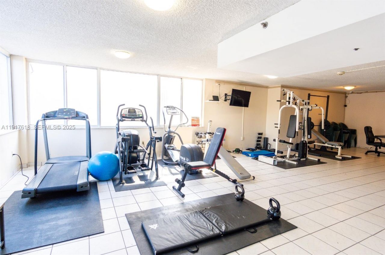 145 SE 25th Rd, Unit 1003, Miami, FL 33129 Photo