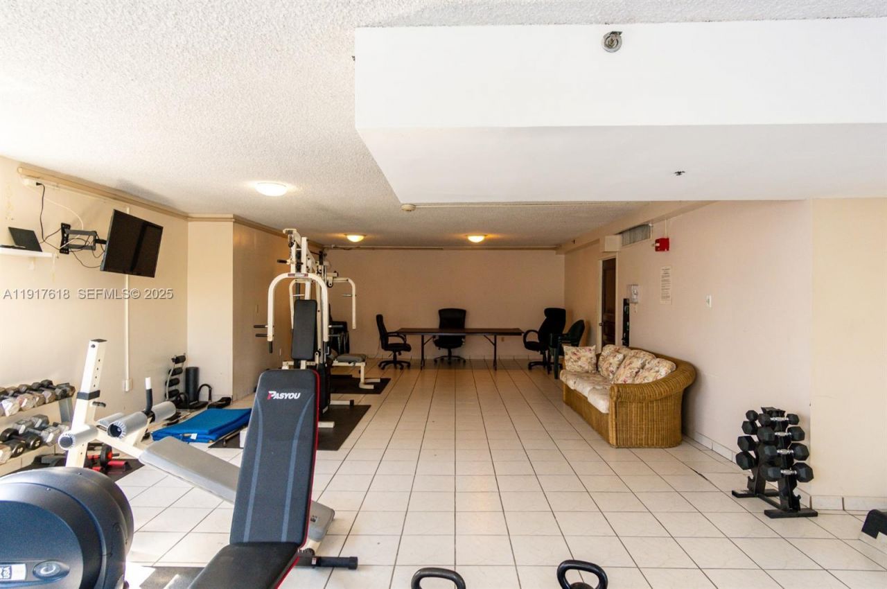 145 SE 25th Rd, Unit 1003, Miami, FL 33129 Photo