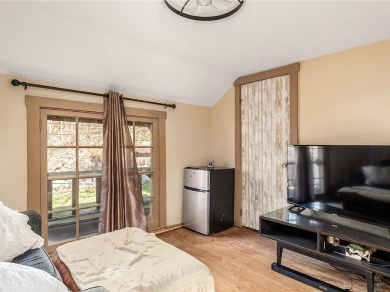 8755 Main Street SE, Corning, OH 43730 Photo 18