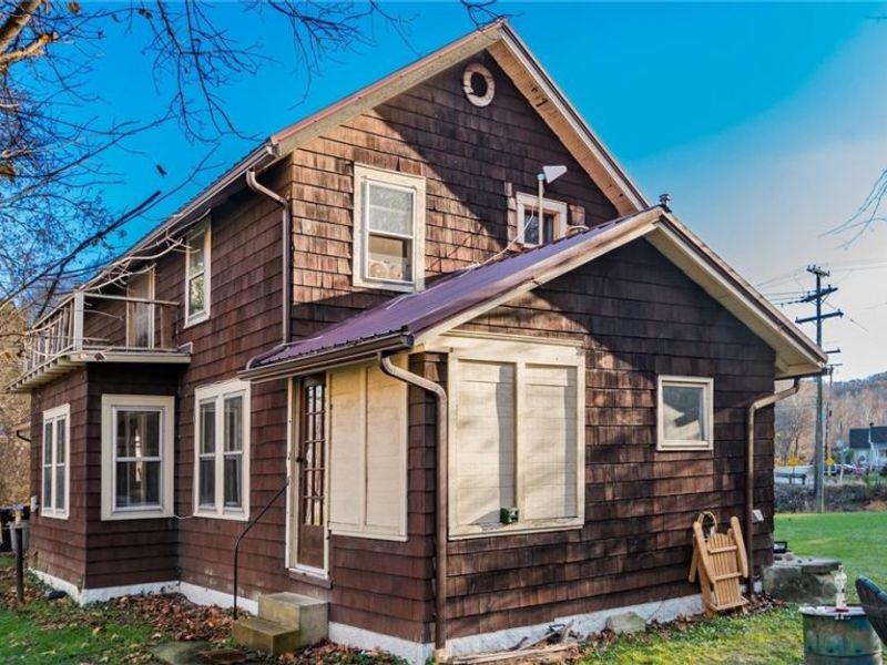 8755 Main Street SE, Corning, OH 43730 Photo 28