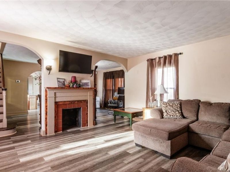 8755 Main Street SE, Corning, OH 43730 Photo 3