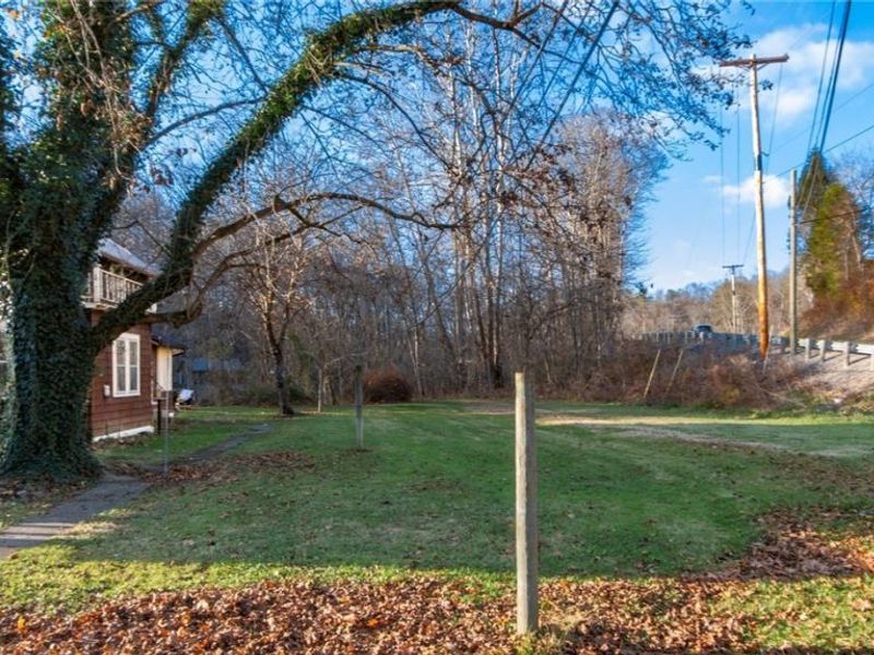 8755 Main Street SE, Corning, OH 43730 Photo 35