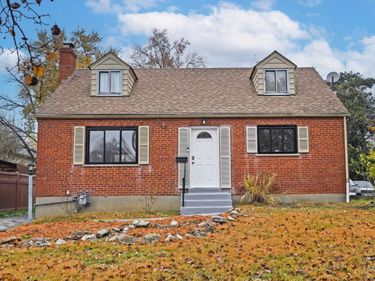 3946 Cedarwood Place, Silverton, OH 45213