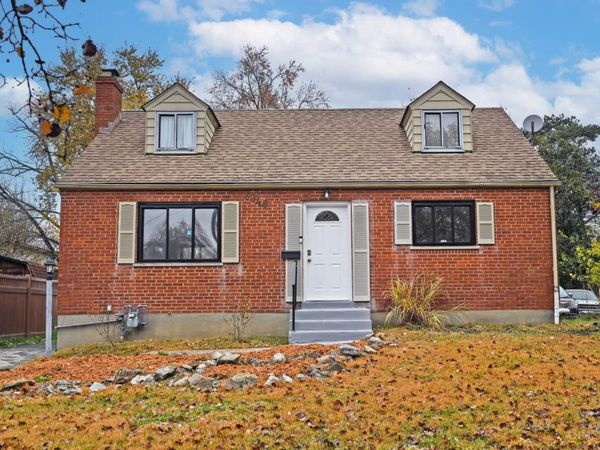 3946 Cedarwood Place, Silverton, OH 45213