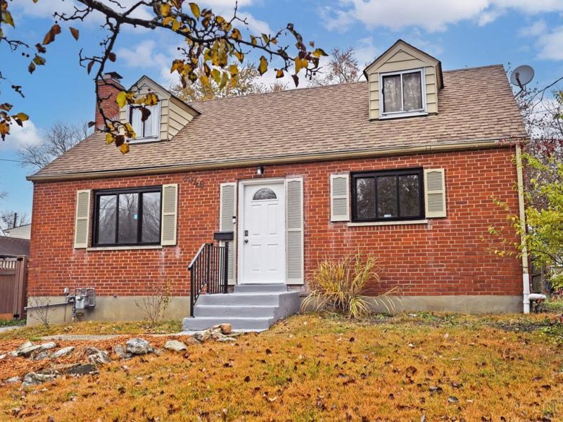 3946 Cedarwood Place, Silverton, OH 45213 Photo 3