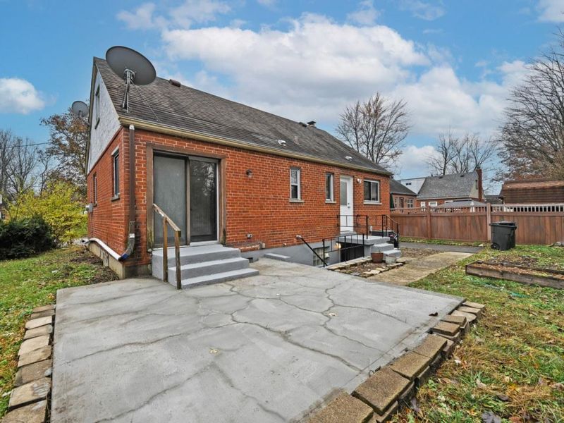 3946 Cedarwood Place, Silverton, OH 45213 Photo 37