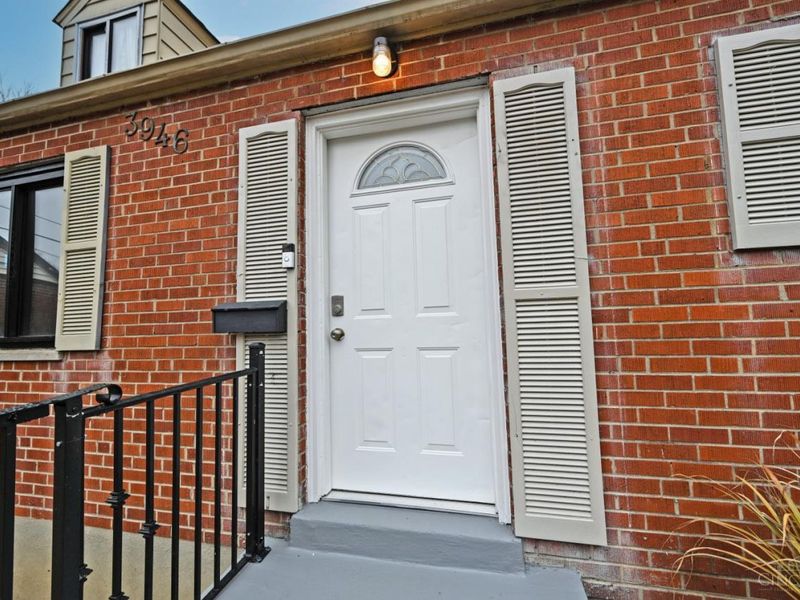 3946 Cedarwood Place, Silverton, OH 45213 Photo 4