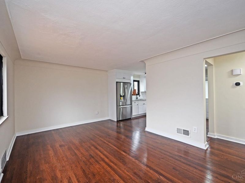 3946 Cedarwood Place, Silverton, OH 45213 Photo 5