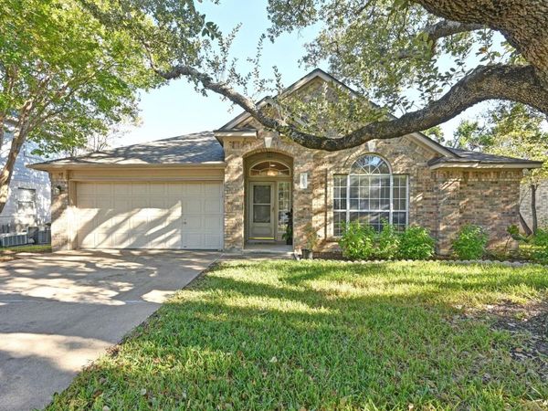 1802 Edelweiss DR, Cedar Park, TX 78613