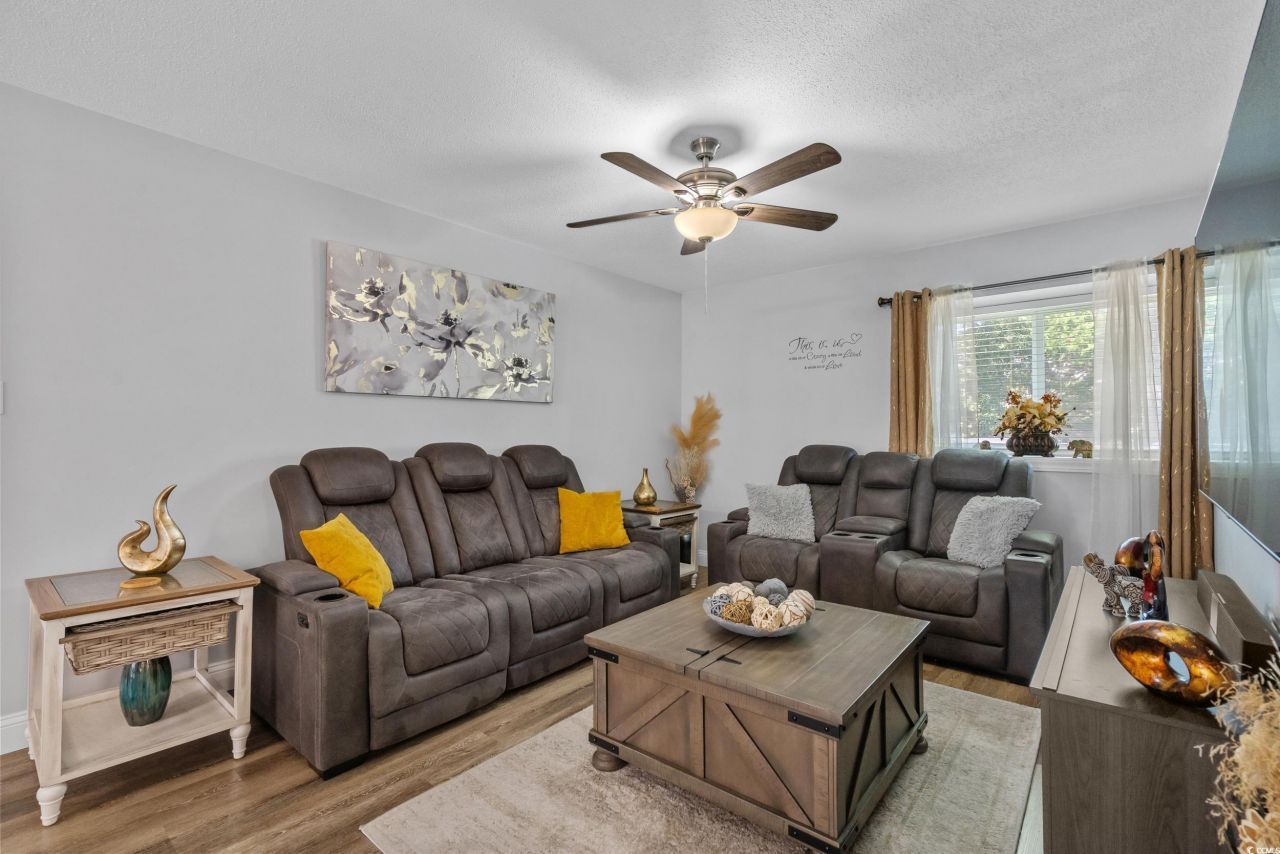 10301 N Kings Hwy. Photo 6