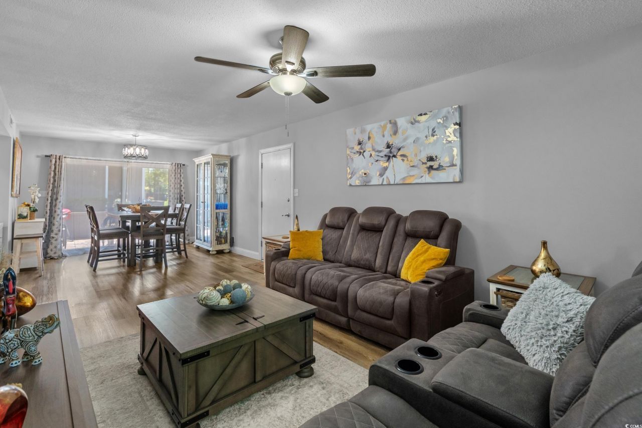 10301 N Kings Hwy. Photo 7