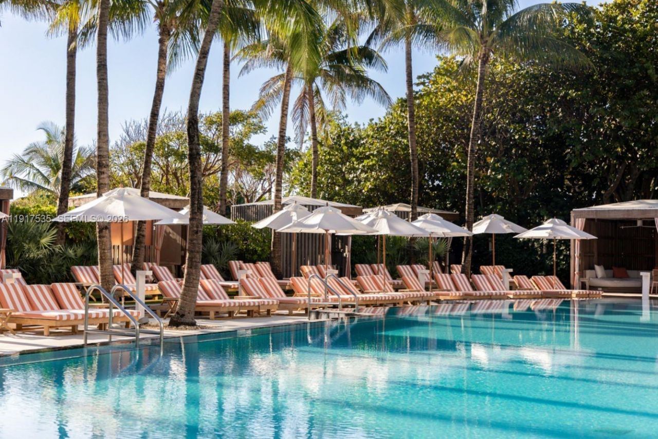 2201 Collins Ave, Unit 401, Miami Beach, FL 33139 Photo