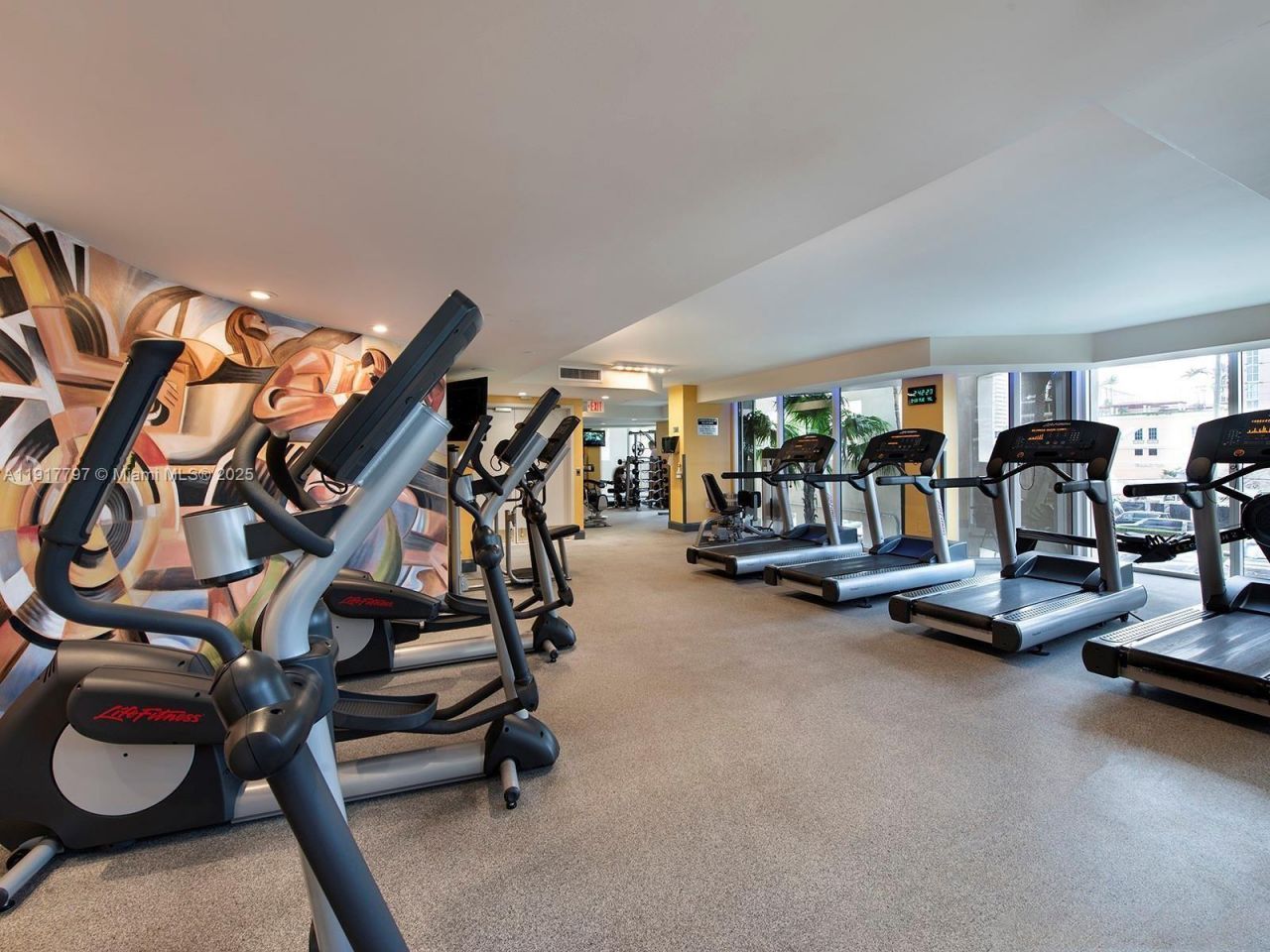 17555 Collins Ave, Unit 707, Sunny Isles Beach, FL 33160 Photo