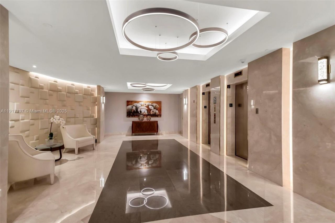 17555 Collins Ave, Unit 707, Sunny Isles Beach, FL 33160 Photo