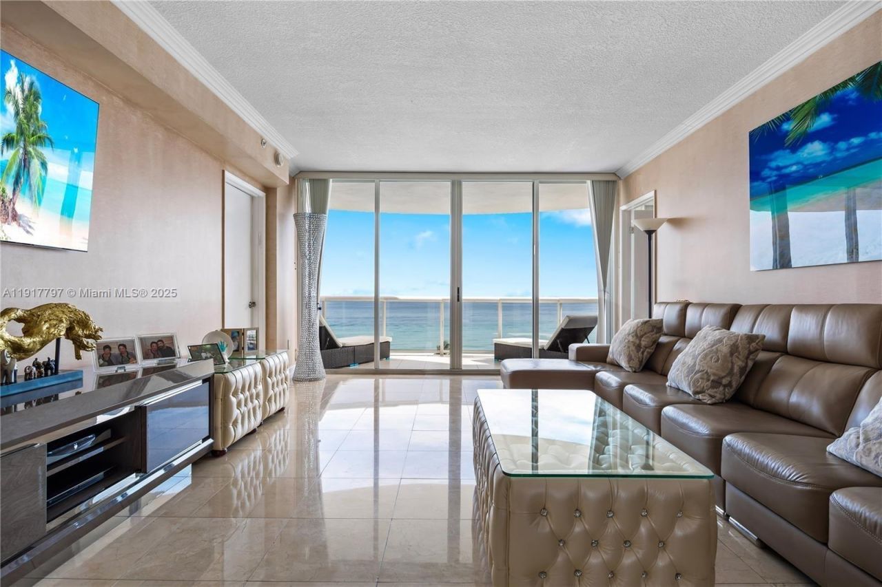 17555 Collins Ave, Unit 707, Sunny Isles Beach, FL 33160 Photo