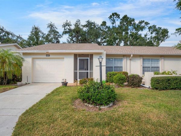 4217 OAKHURST CIRCLE E, Unit 3023, SARASOTA, FL 34233