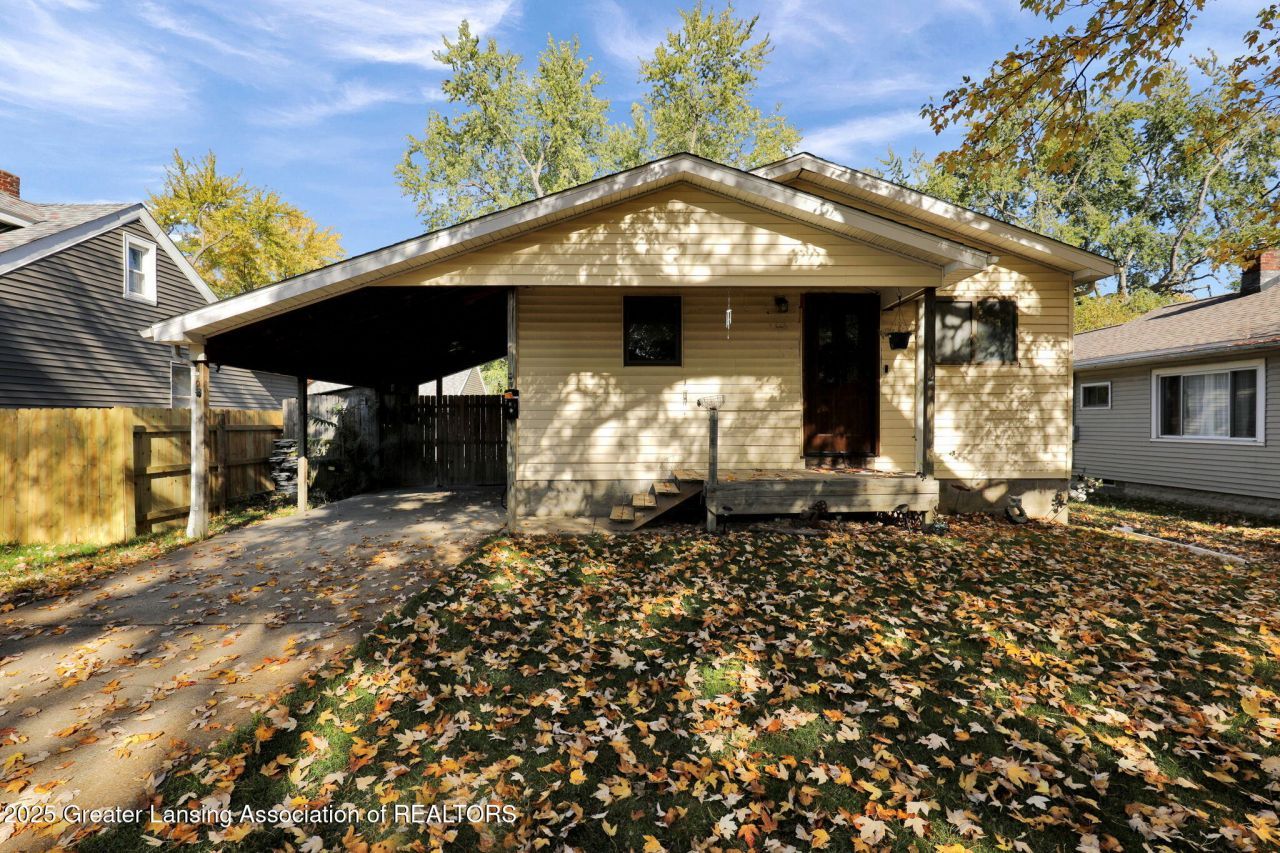 709 Jessop Avenue, Lansing, MI 48910 Main Photo