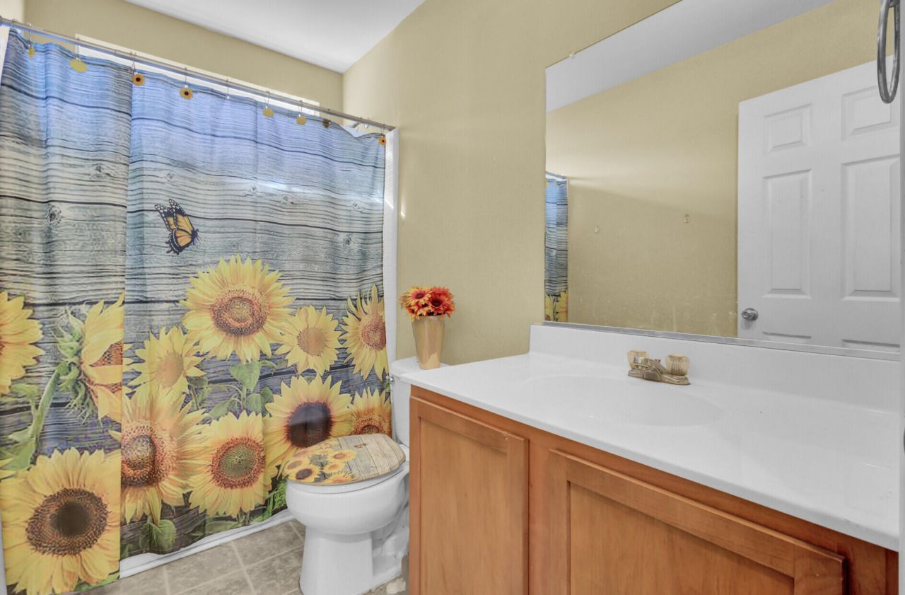 417 Tallow Court Photo 24