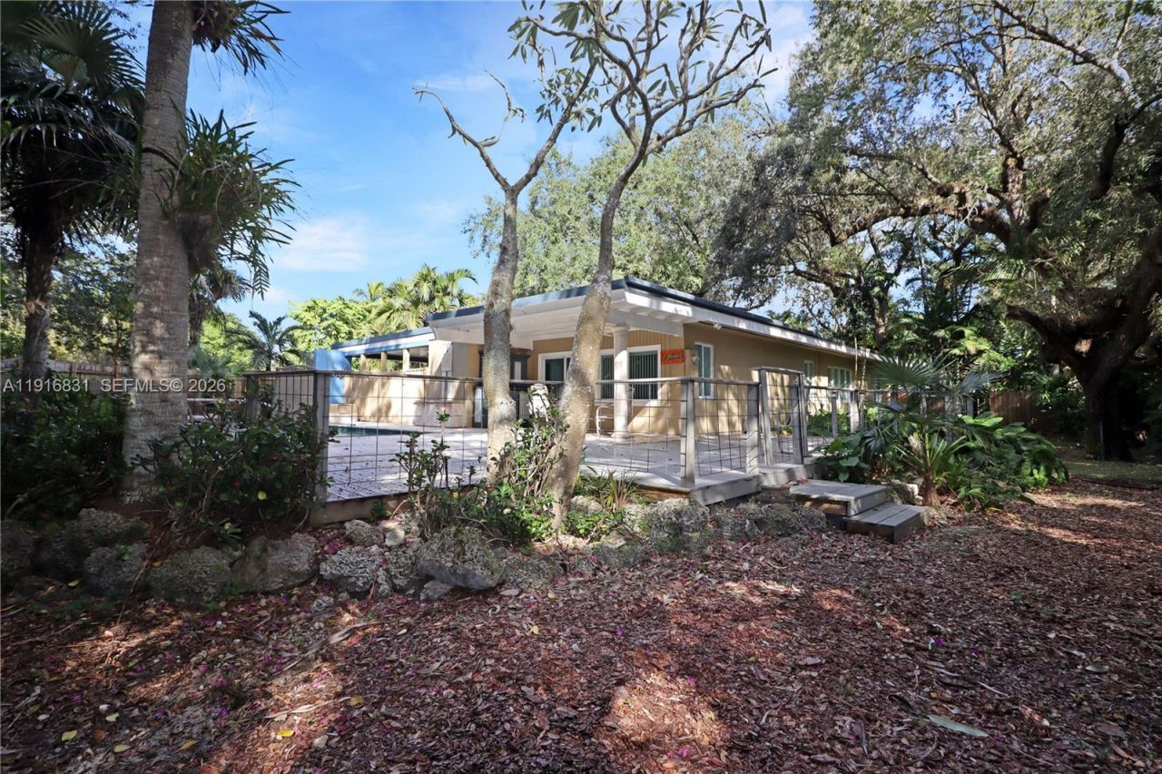 8030 SW 96th St, Miami, FL 33156 Photo