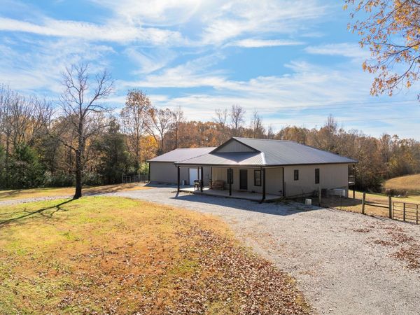 2356 Old Darden Chesterfield Rd, Darden, TN 38328