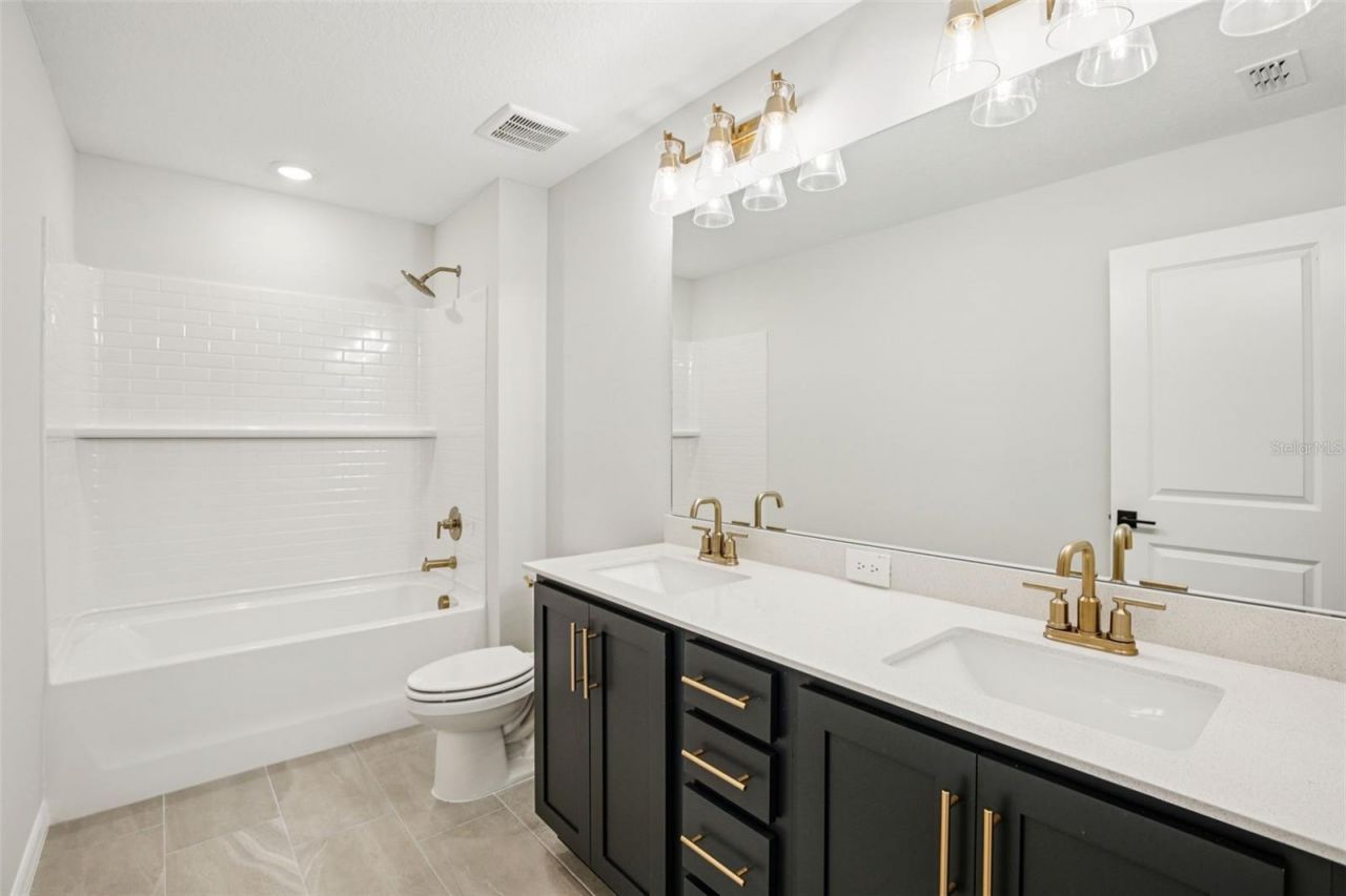 10168 Hidden Hammock Loop, Parrish, FL 34219 Photo