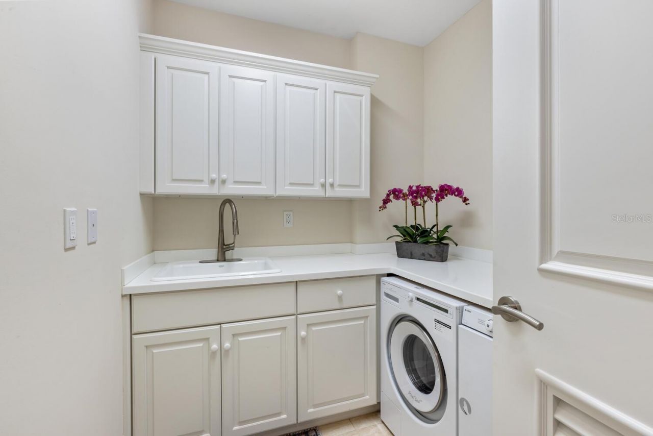 1111 Ritz Carlton Drive, Unit 1803, Sarasota, FL 34236 Photo