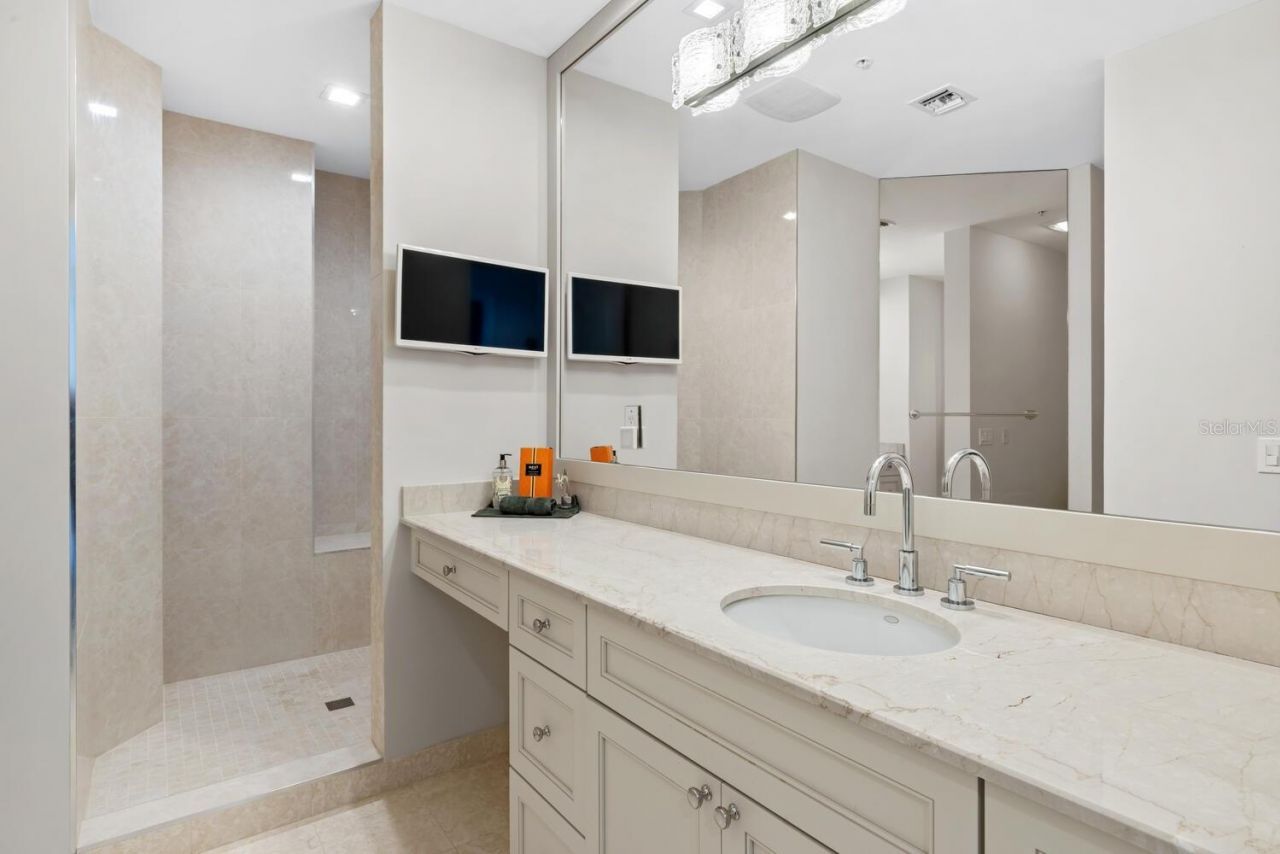 1111 Ritz Carlton Drive, Unit 1803, Sarasota, FL 34236 Photo