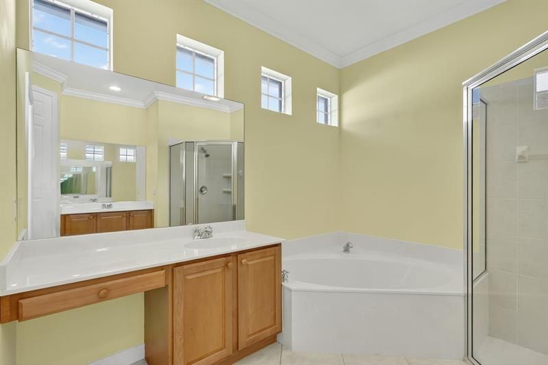 5250 E 1st Sq, Vero Beach, FL 32968 Photo