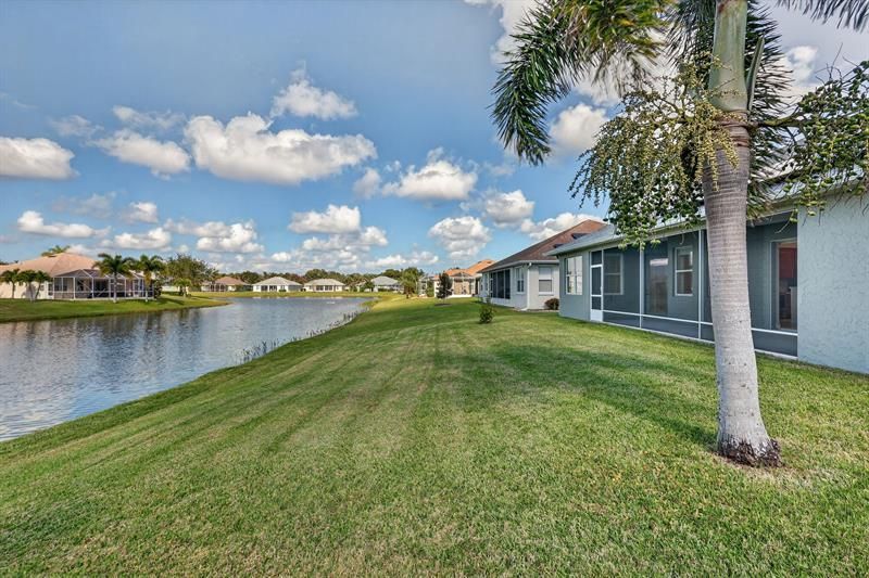 5250 E 1st Sq, Vero Beach, FL 32968 Photo