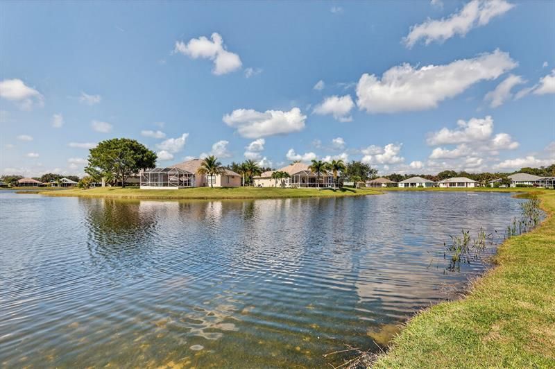 5250 E 1st Sq, Vero Beach, FL 32968 Photo