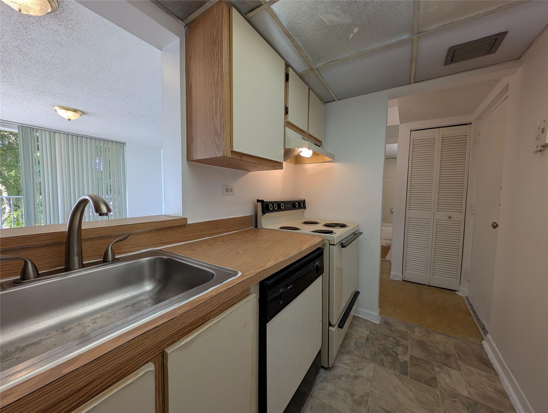 1740 NW North River Drive, Unit 329, Miami, FL 33125 Photo