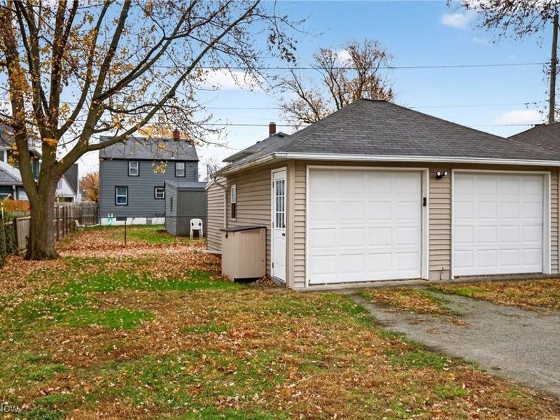 129 Brandtson Avenue, Elyria, OH 44035 Photo 16